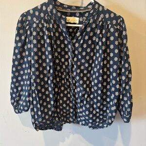 Anthropologie Navy and White Patterned Button Down Shirt